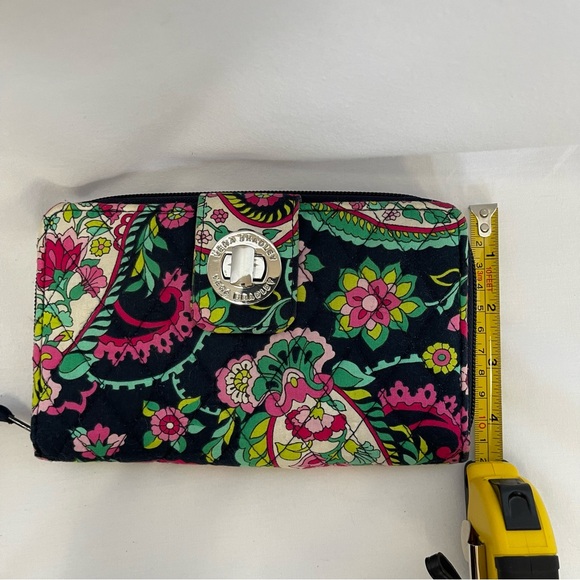Vera Bradley Black and Pink Floral Wallet Dogwood KISS-n-Snap Wallet - Picture 5 of 10